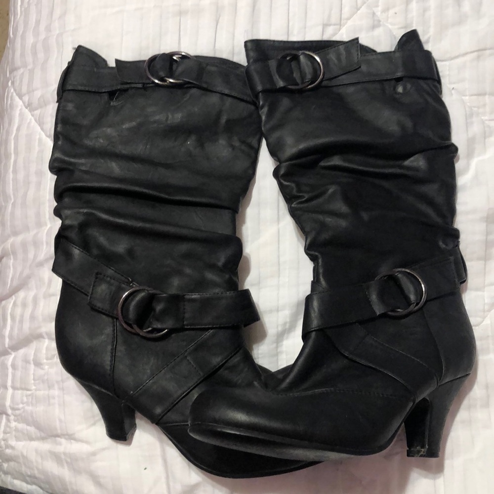 Black boots